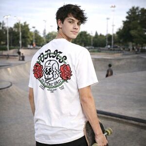 Vans White Logo Graphic T-shirt Men’s S Skater, Skeleton 100% Cotton Skull Roses